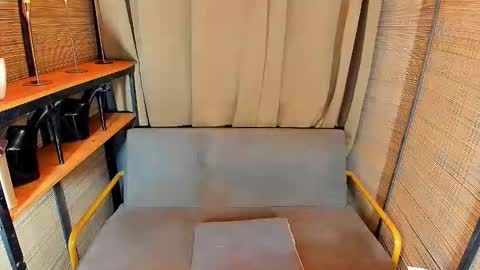 MISTRESS Julie online show from 10.17.25