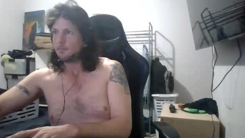 Horny Bloomy online show from 04.10.26