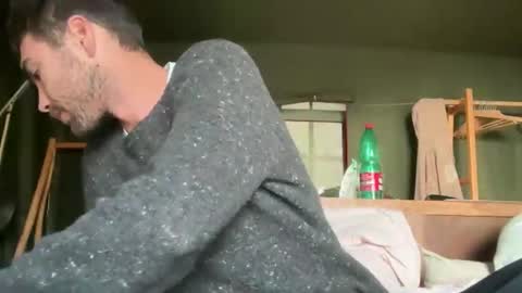 M online show from 11.10.25