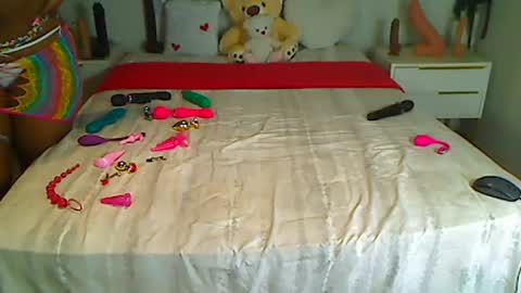 KinyBunz online show from 06.30.26