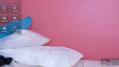 Snapshot of kinkycutegirll chatting on 11.22.25 kinkycutegirll online show from 11.22.25