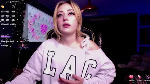  Sara  online show from 01.05.25