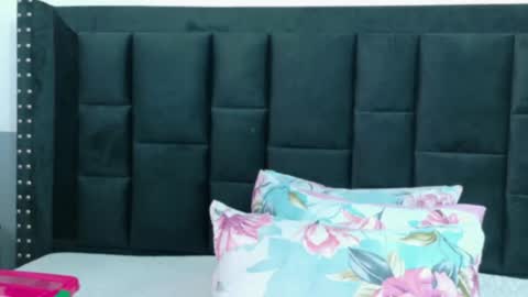 MISS RYN  online show from 03.15.26