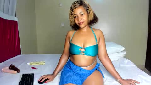 Kinky online show from 05.12.26