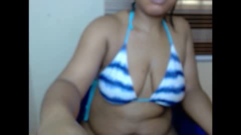 Snapshot of kinkyxxjuice chatting on 09.28.25 kinkyxxjuice online show from 09.28.25