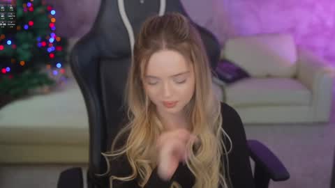 Sweet girls online show from 01.18.26