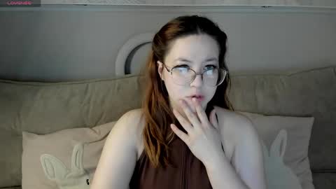 Snapshot of kira_be11 chatting on 05.17.26 Kira Be11 online show from 05.17.26