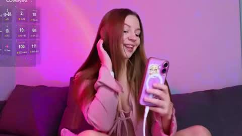 Kira Briis online show from 07.06.26