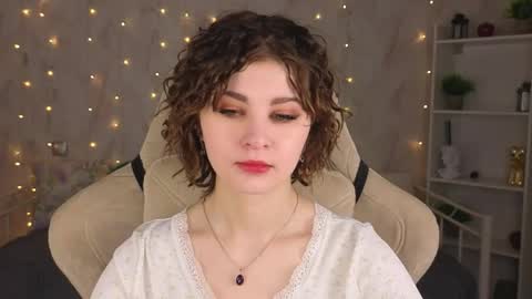 Snapshot of kira_fluffy chatting on 05.31.26 Kira online show from 05.31.26