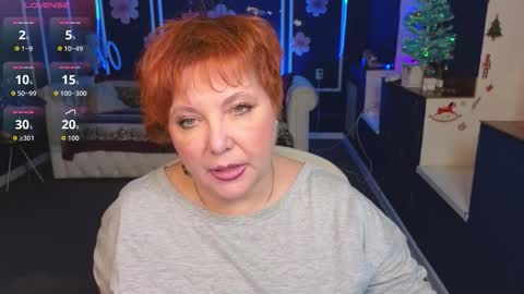 Kira Kennet online show from 12.19.25