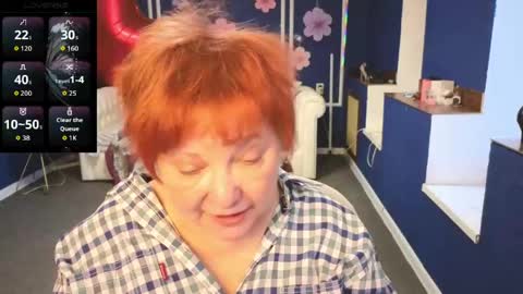 Kira Kennet online show from 04.17.26