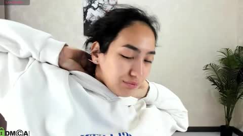 Aura online show from 10.06.25