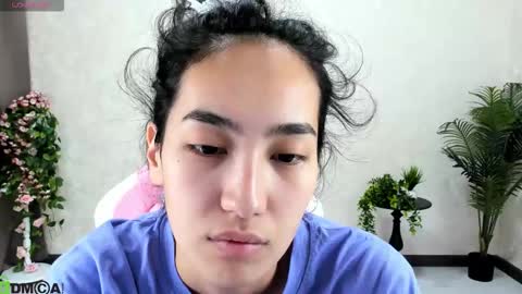 Aura online show from 10.21.25