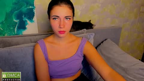 Kira  online show from 10.29.25