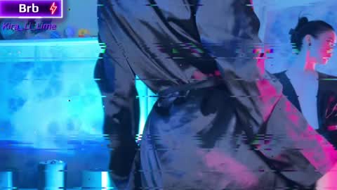 Snapshot of kiralilime chatting on 01.09.25 Kira online show from 01.09.25