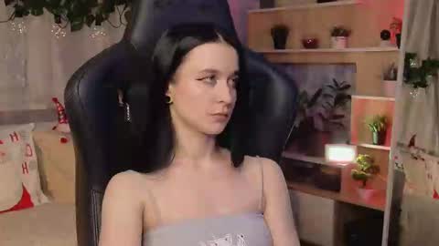 Snapshot of kiralilime chatting on 02.15.25 Kira online show from 02.15.25