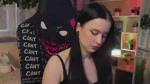 Snapshot of kiralilime chatting on 03.06.25 Kira online show from 03.06.25