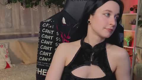 Snapshot of kiralilime chatting on 03.07.25 Kira online show from 03.07.25