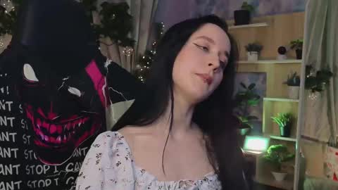 Snapshot of kiralilime chatting on 03.08.25 Kira online show from 03.08.25