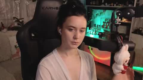 Snapshot of kiralilime chatting on 01.08.26 Kira online show from 01.08.26