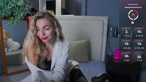 KiraNigt online show from 09.11.25