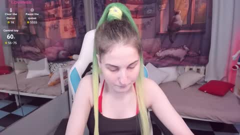 Snapshot of kiraparker chatting on 03.03.26 KiraParker online show from 03.03.26