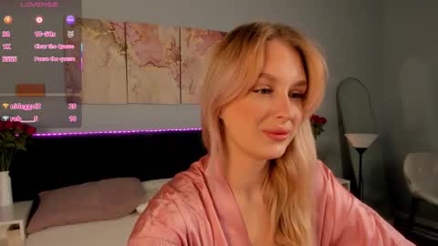 Snapshot of kiraruiz chatting on 02.01.26 Kira online show from 02.01.26