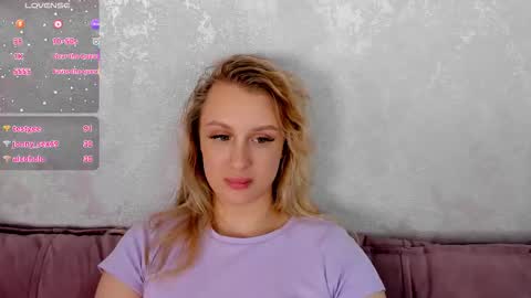 Snapshot of kiraruiz chatting on 03.02.26 Kira online show from 03.02.26