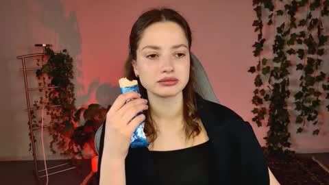 kiravair online show from 03.19.26