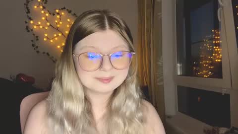 KiraYume online show from 07.04.26