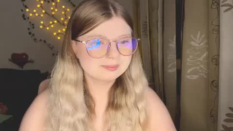 KiraYume online show from 07.31.26