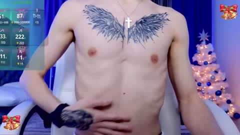 Snapshot of kireev_ chatting on 12.29.24 online show from 12.29.24