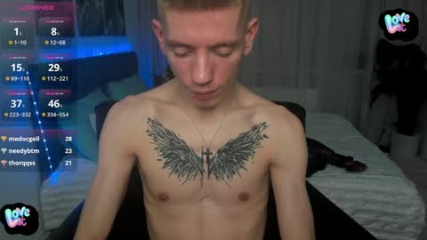 Snapshot of kireev_ chatting on 01.31.25 online show from 01.31.25