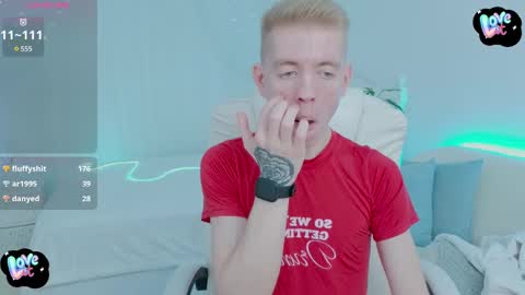 Snapshot of kireev_ chatting on 02.12.25 online show from 02.12.25