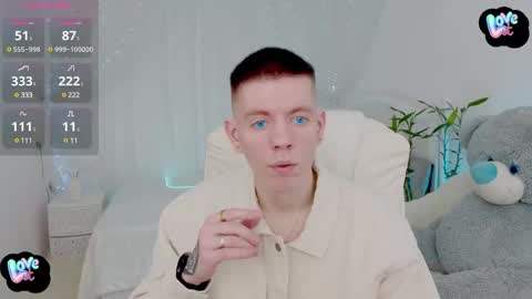 Snapshot of kireev_ chatting on 03.04.25 online show from 03.04.25