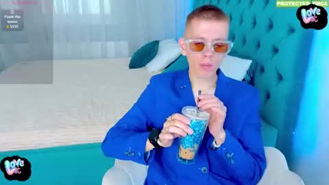    online show from 08.09.26
