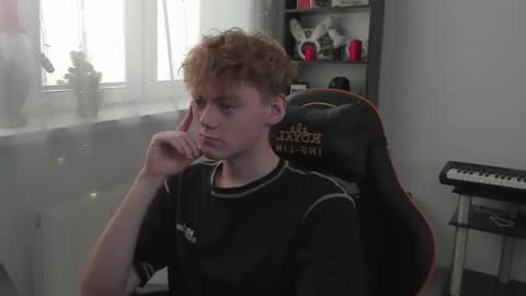 Snapshot of kirill_20_cm chatting on 01.25.25 Kirill and Andrey online show from 01.25.25