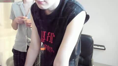 Snapshot of kirill_20_cm chatting on 02.12.25 Kirill and Andrey online show from 02.12.25