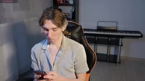 Snapshot of kirill_20_cm chatting on 02.22.25 Kirill and Andrey online show from 02.22.25