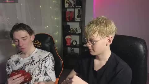 Snapshot of kirill_20_cm chatting on 02.27.25 Kirill and Andrey online show from 02.27.25