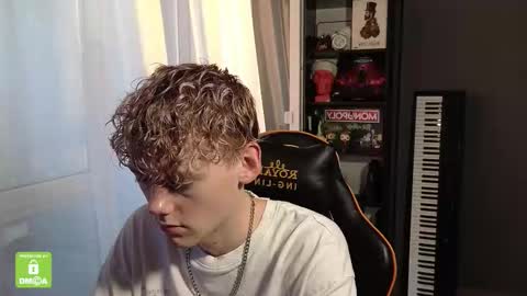 Snapshot of kirill_20_cm chatting on 09.14.25 Kirill and Andrey online show from 09.14.25