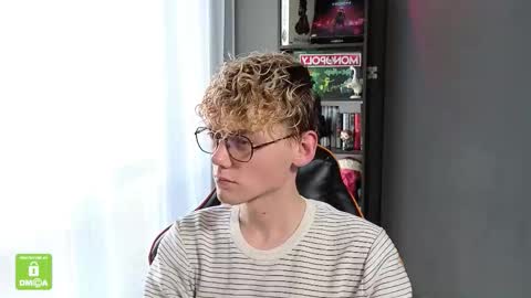 Snapshot of kirill_20_cm chatting on 10.07.25 Kirill and Andrey online show from 10.07.25