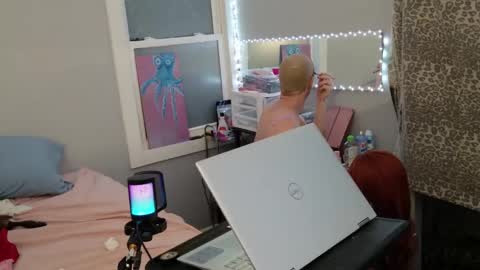 Onya online show from 02.27.25