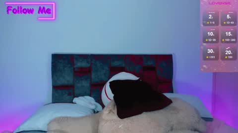 Snapshot of kirmyy_ chatting on 01.08.25 Kirmyy online show from 01.08.25