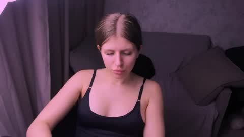 Kira online show from 02.02.25