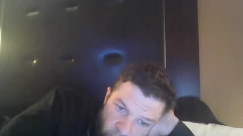 kis4kum online show from 11.29.25