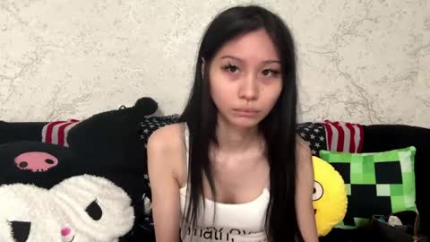 Snapshot of kishagray chatting on 04.13.26 Hina online show from 04.13.26