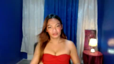 Snapshot of kisses_asian143 chatting on 02.25.25 VICTORIA online show from 02.25.25