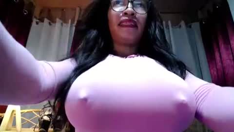 VICTORIA online show from 03.06.26