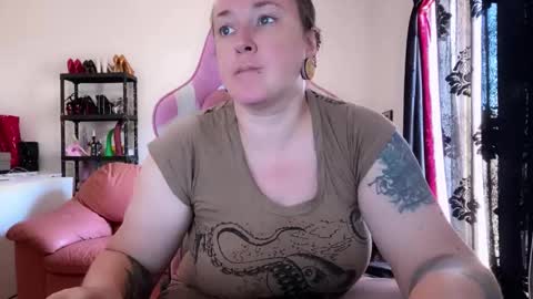 kissica online show from 09.21.25